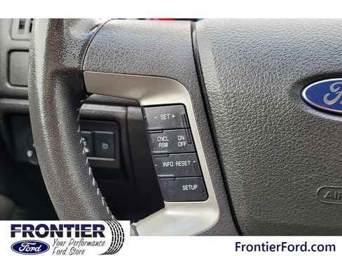 Used 2011 Ford Fusion SEL image 15