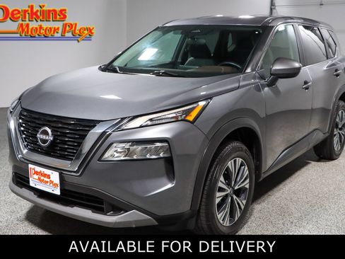 Used 2023 Nissan Rogue SV FWD image 1
