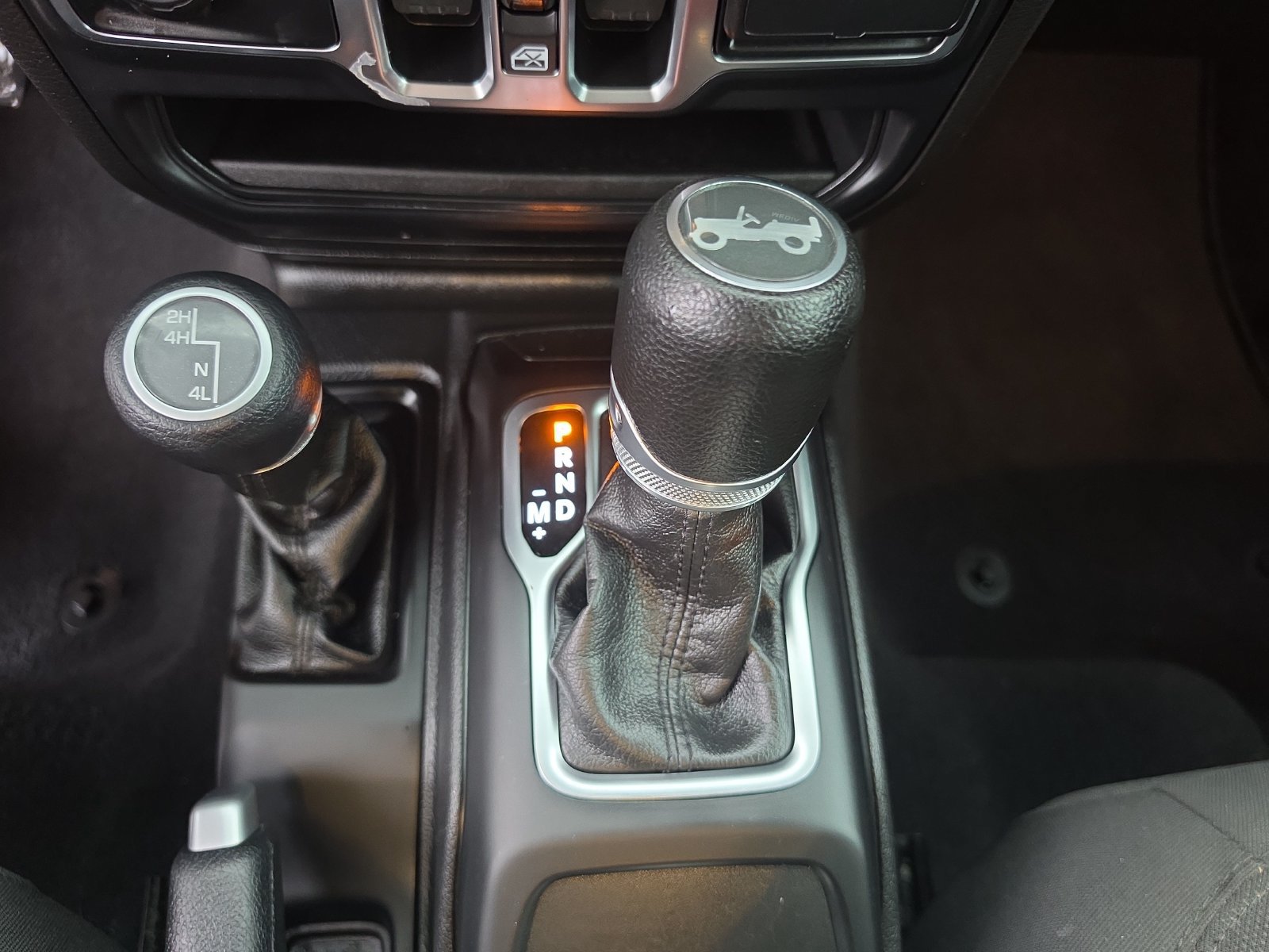 Used 2019 Jeep Wrangler Unlimited Sport S AWD/4WD image 18