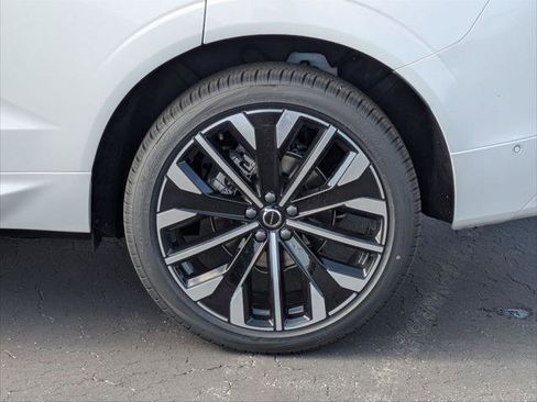 New 2026 Volvo XC60 B5 Ultra w/ Climate Package AWD/4WD image 6
