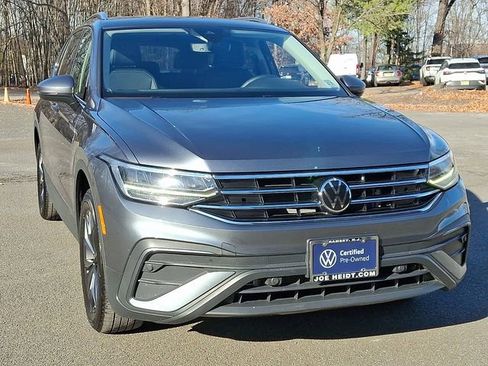 Certified 2023 Volkswagen Tiguan SE image 2