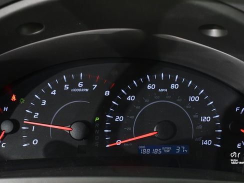 Used 2010 Toyota Camry SE image 26