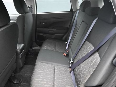 Used 2026 Mitsubishi Outlander Sport SE AWD/4WD image 17