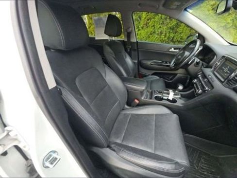 Used 2018 Kia Sportage SX image 15