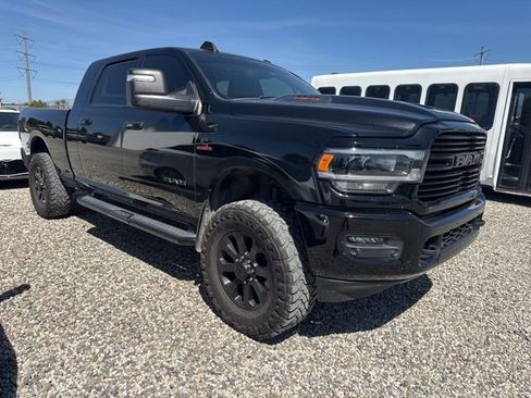 Used 2023 RAM 2500 Laramie w/ Night Edition image 4