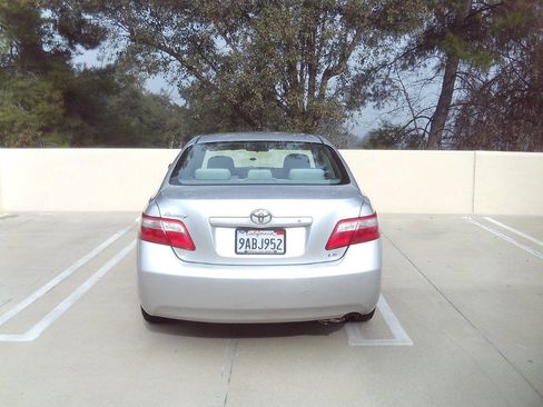 Used 2009 Toyota Camry LE image 10