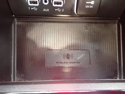 Used 2023 Jeep Grand Cherokee L Laredo AWD/4WD image 5