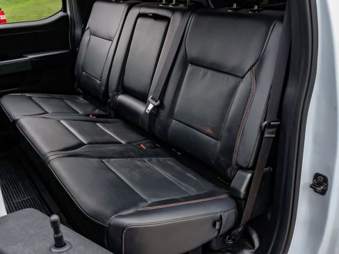 Used 2024 Ford F350 Lariat image 37