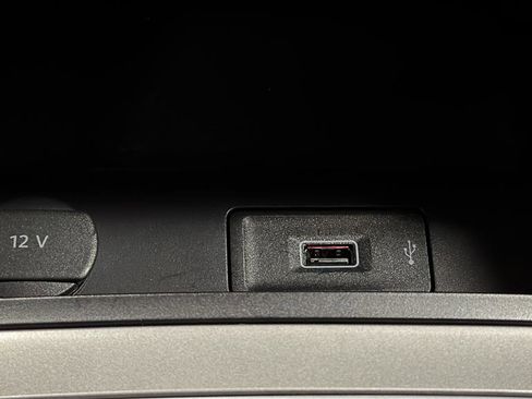 Used 2020 Volkswagen Passat 2.0T R-Line image 31