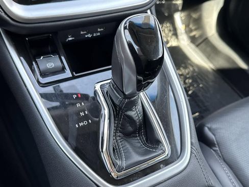 Used 2022 Subaru Outback Limited XT image 15