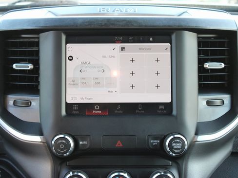 Used 2024 RAM 2500 Big Horn image 23