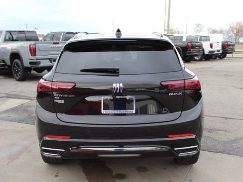 New 2025 Buick Envision Sport Touring image 4