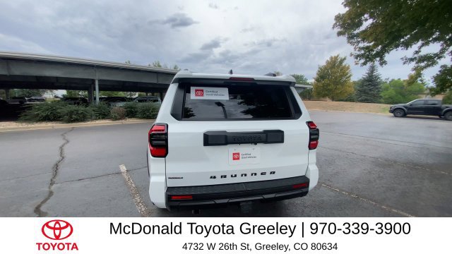 Certified 2025 Toyota 4Runner SR5 AWD/4WD image 6