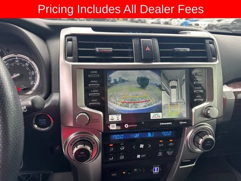 Used 2023 Toyota 4Runner Limited AWD/4WD image 9