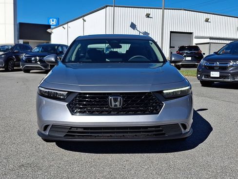 Used 2024 Honda Accord EX image 2