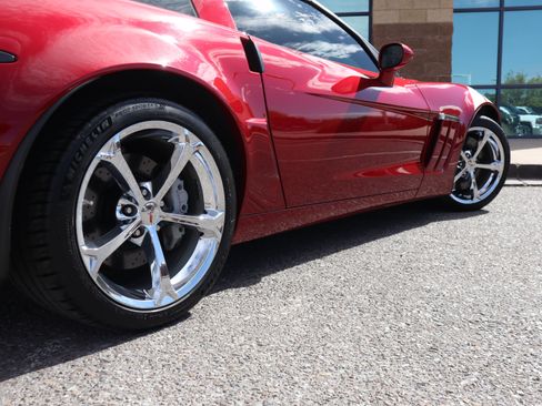 Used 2011 Chevrolet Corvette Grand Sport w/ Preferred Equipment Group RWD image 11