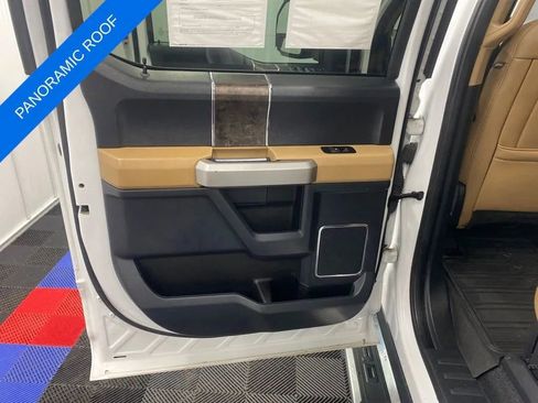 Used 2022 Ford F250 Lariat w/ Lariat Ultimate Package image 12