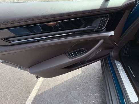 New 2026 Porsche Panamera image 21