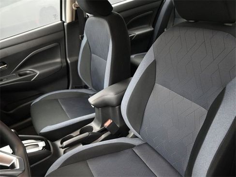 New 2025 Nissan Versa SV w/ Trunk Package image 19