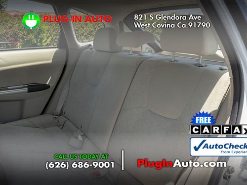 Used 2010 Subaru Impreza 2.5i AWD/4WD image 12