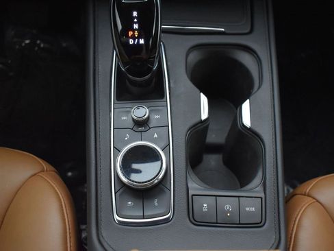 Used 2023 Cadillac XT4 Premium Luxury w/ Technology Package image 19