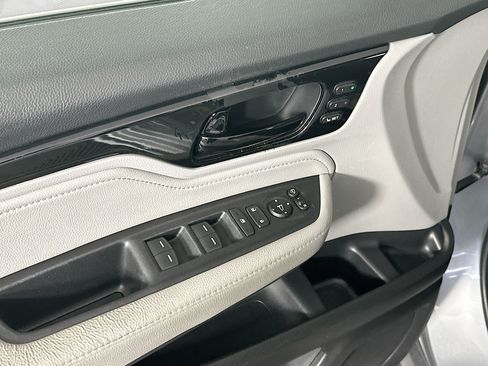 Used 2019 Honda Odyssey Elite image 15