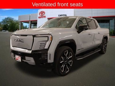 Used 2024 GMC Sierra EV Denali AWD/4WD image 6