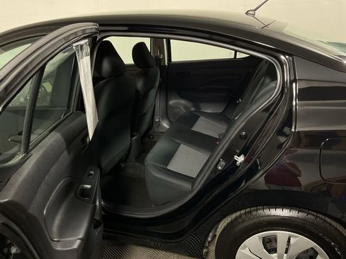 Used 2023 Nissan Versa S w/ Trunk Package FWD image 31