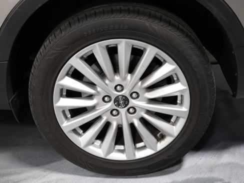 Used 2019 Lincoln MKC Premiere FWD image 38
