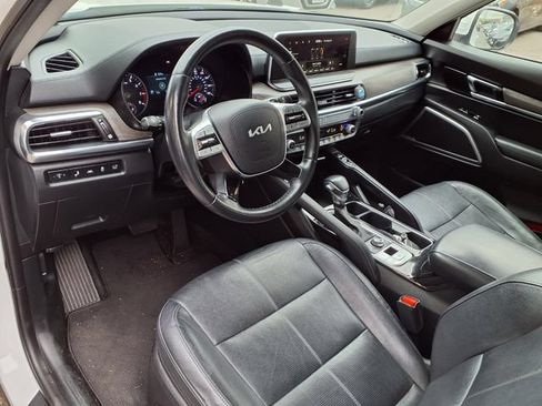 Used 2022 Kia Telluride EX w/ EX Premium Package AWD/4WD image 4