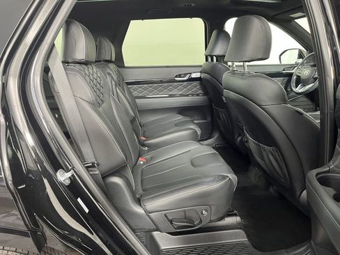 Used 2021 Hyundai Palisade Calligraphy w/ Winter Package image 15