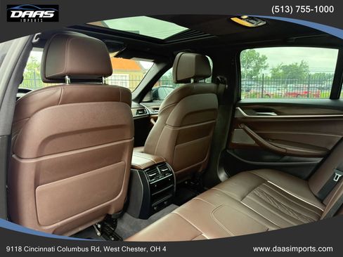 Used 2019 BMW 530i xDrive AWD/4WD image 26