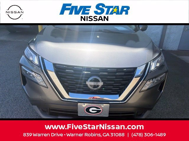 Used 2023 Nissan Rogue SV FWD image 6