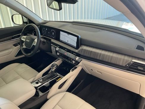Used 2024 Kia Telluride SX image 28