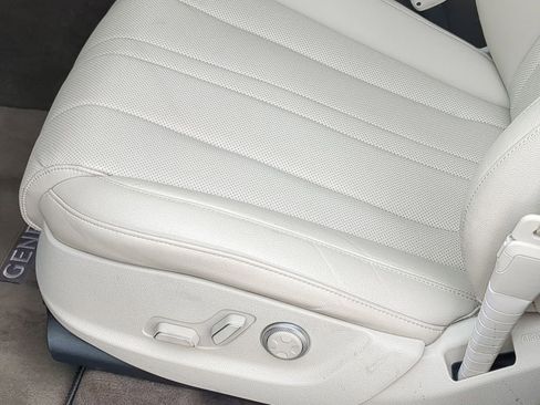 Used 2024 Genesis GV80 3.5T image 13