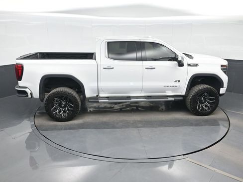 Used 2022 GMC Sierra 1500 Denali AWD/4WD image 22