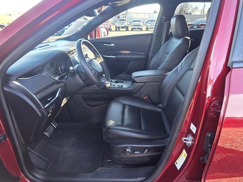 Used 2019 Cadillac XT4 Sport FWD image 11