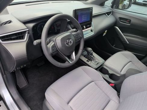 New 2026 Toyota Corolla Cross AWD Hybrid w/ Moonroof Package image 18