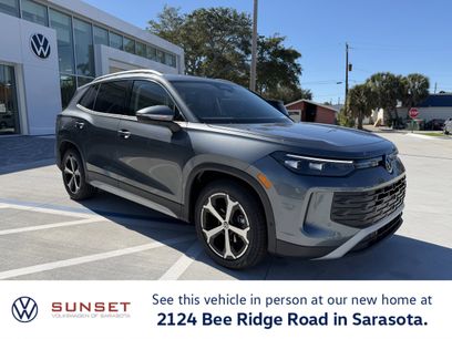 New 2025 Volkswagen Tiguan SE