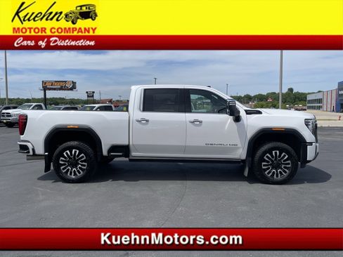 Used 2024 GMC Sierra 2500 Denali Ultimate AWD/4WD image 1