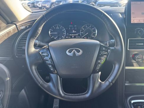 Used 2024 INFINITI QX80 Luxe image 24