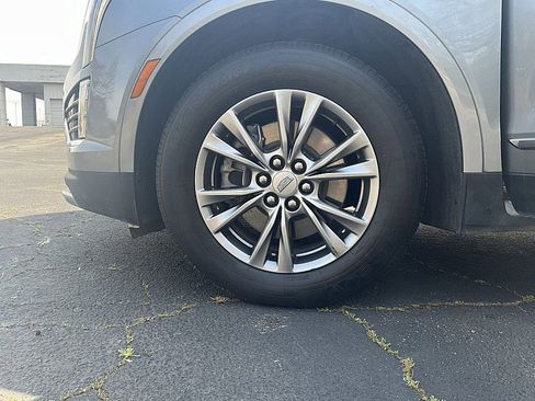 Used 2023 Cadillac XT5 Premium Luxury AWD/4WD image 17