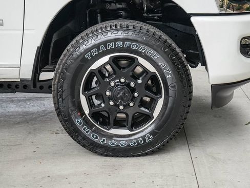 Used 2026 RAM 2500 Laramie AWD/4WD image 12