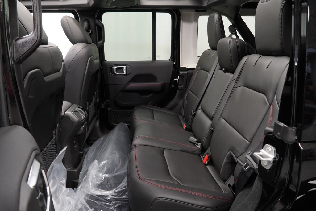 New 2026 Jeep Wrangler Unlimited Rubicon AWD/4WD image 17