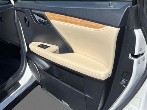 Certified 2022 Lexus RX 350L FWD w/ Premium Package image 15