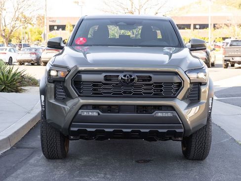 New 2026 Toyota Tacoma TRD Off-Road image 2