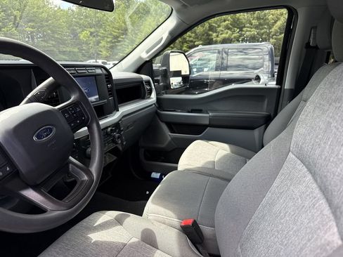 Used 2024 Ford F250 XL w/ STX Appearance Package AWD/4WD image 10