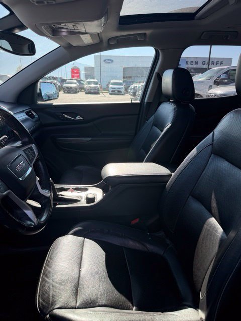 Used 2018 GMC Acadia SLT AWD/4WD image 13