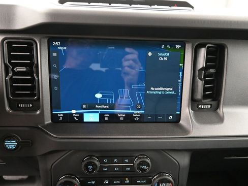 New 2025 Ford Bronco Badlands image 27