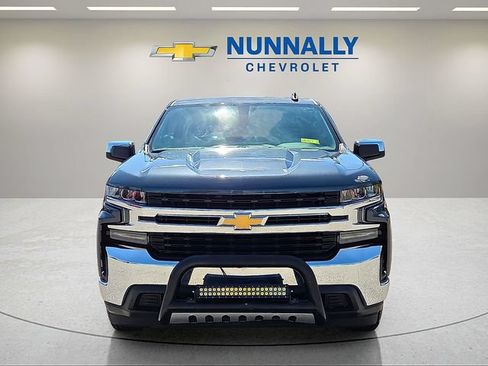 Used 2019 Chevrolet Silverado 1500 LT w/ Remote Start Package AWD/4WD image 8